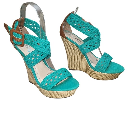 Rouge Helium Women's Sz 8 Seafoam Criss Cross Strappy Buckle Sandal Boho Y2K‎ - Picture 1 of 9